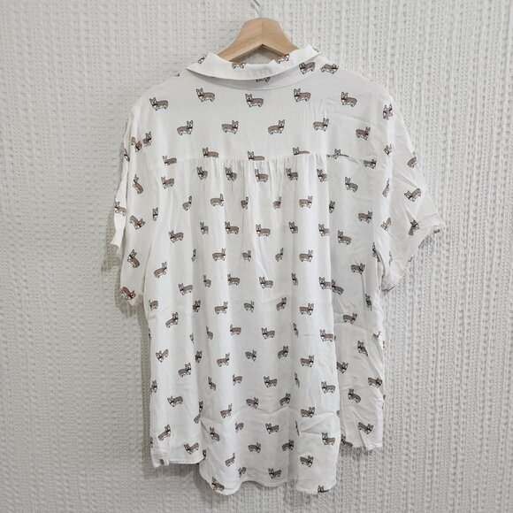Torrid Plus Size White Corgi Print Stretch Challis Button-Front Shirt Size 3X - Picture 4 of 13